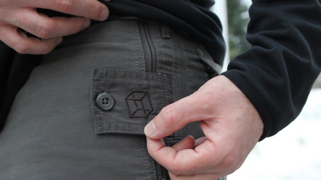 pick-pocket-proof-pants-3