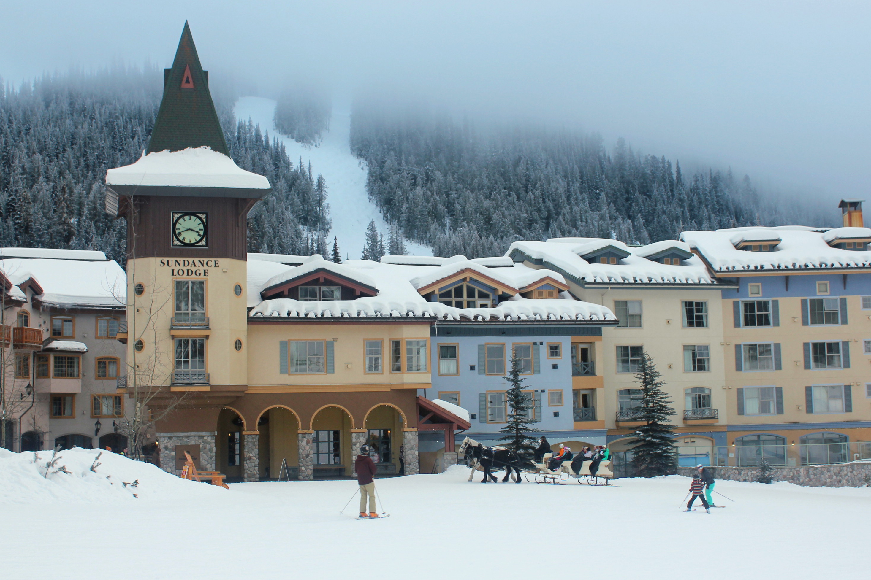 video-fun-times-at-sun-peaks-resort-in-central-bc