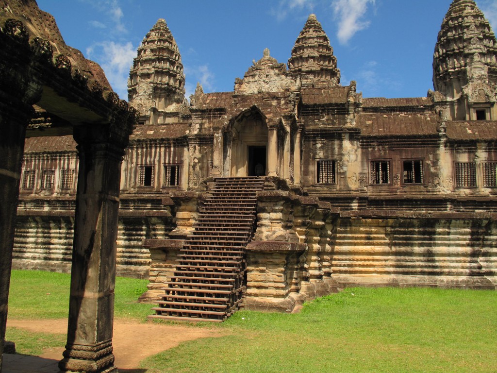 angkor-wat-temple-cambodia