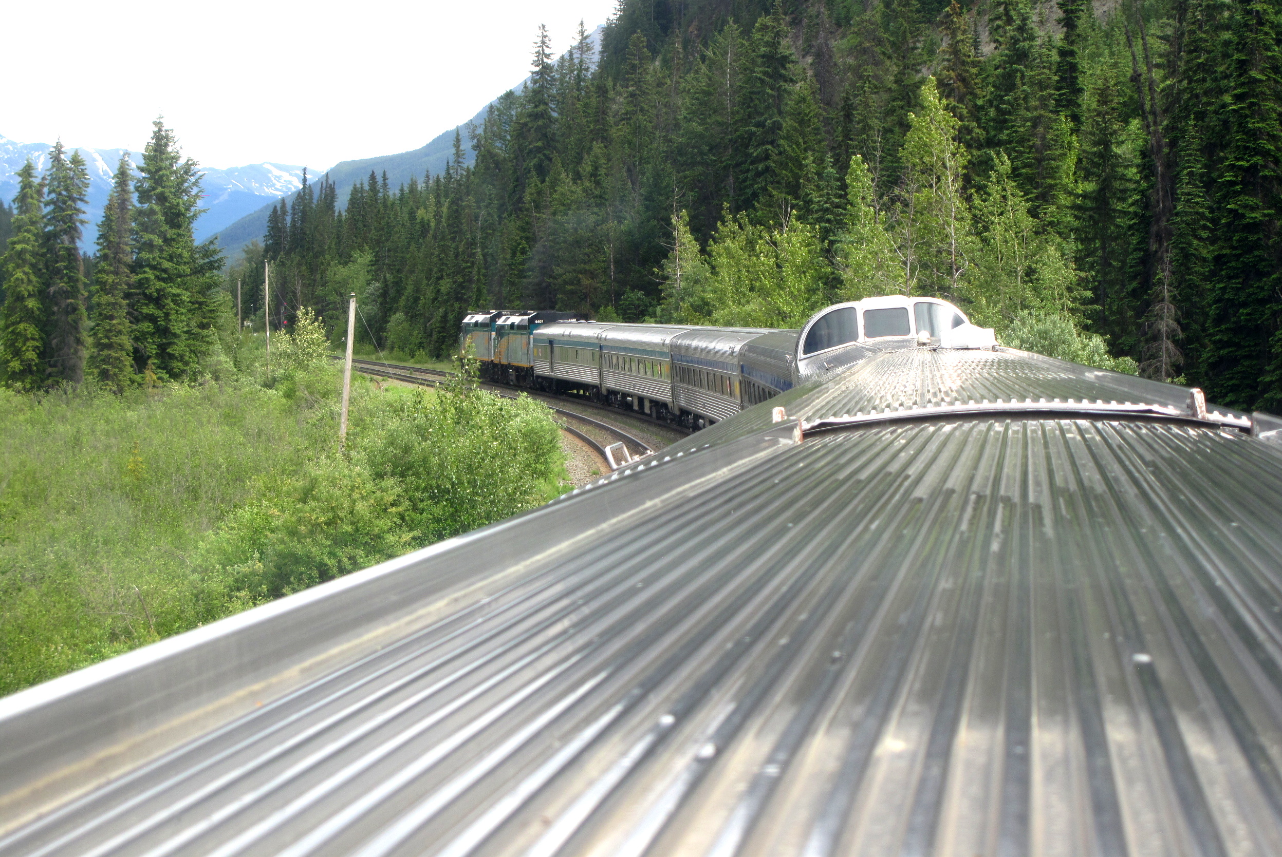 canadian overnight train trips