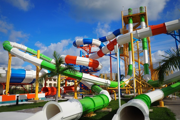 water park at the grand moon palace cancun