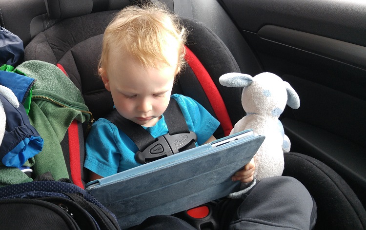 Should You Bring A Car Seat When Travel With Kids - Can A 2 Year Old Travel Without Car Seat