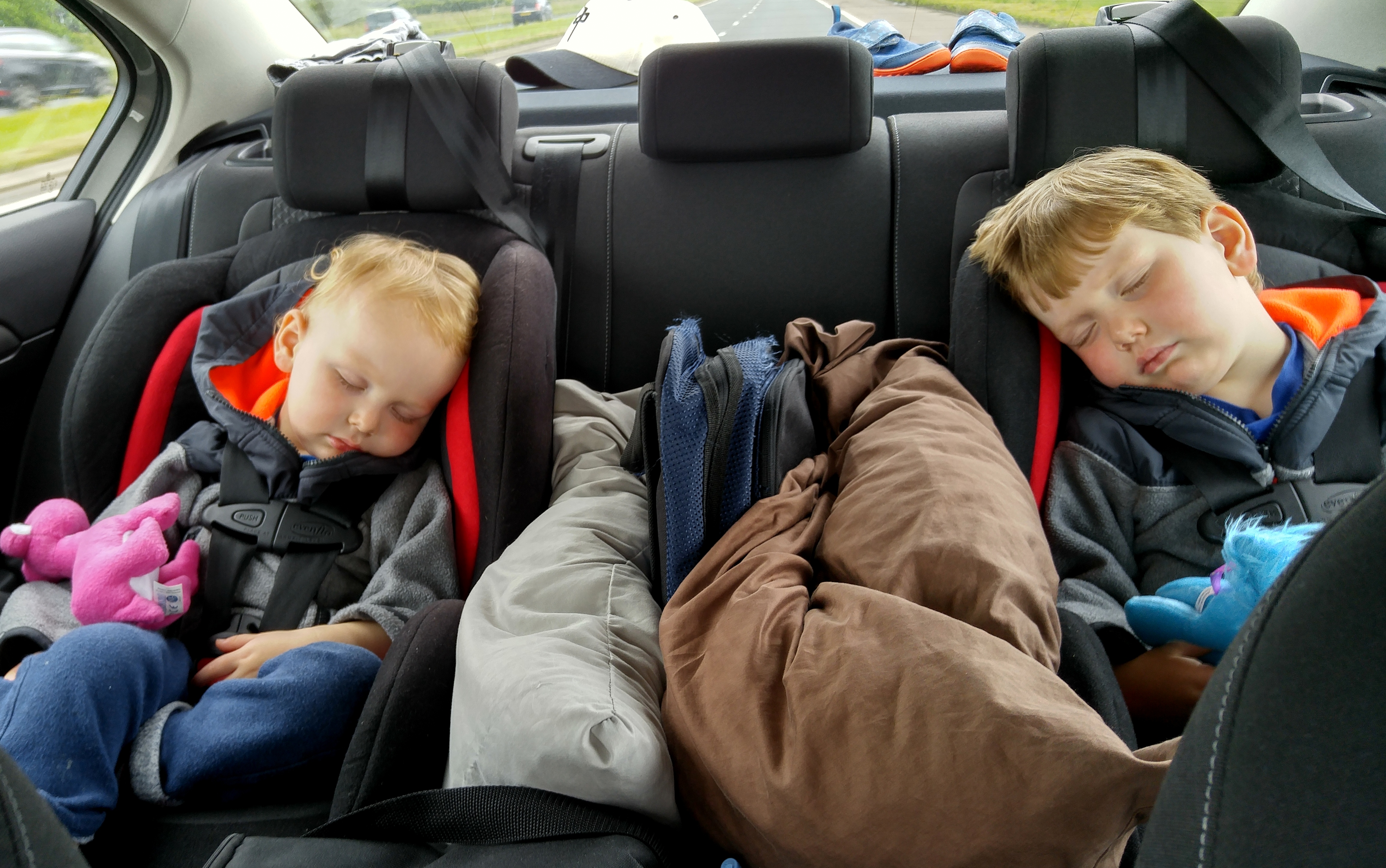 Car Seat When You Travel With Kids, Do 8 Year Olds Need A Booster Seat