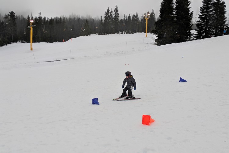 Kids Ski School at Sasquatch Mountain Resort