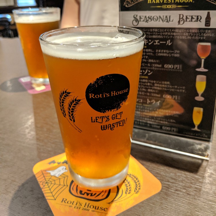 craft beer at Roti's House Ikspiari Mall at Tokyo Disney Resort
