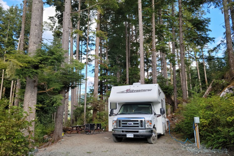 Campground Moutcha Bay Resort Vancouver Island