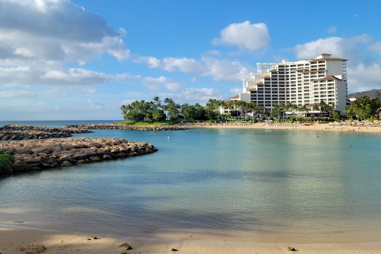 Kohola Lagoon and beach front of Four Seasons Oahu Resort