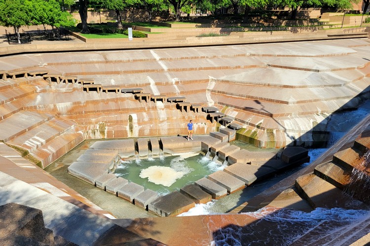 Fort Worth Water Gardens, things to do in Fort Worth Texas