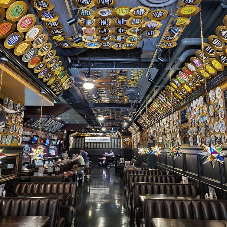 inside the Flying Saucer Draught Emporium
