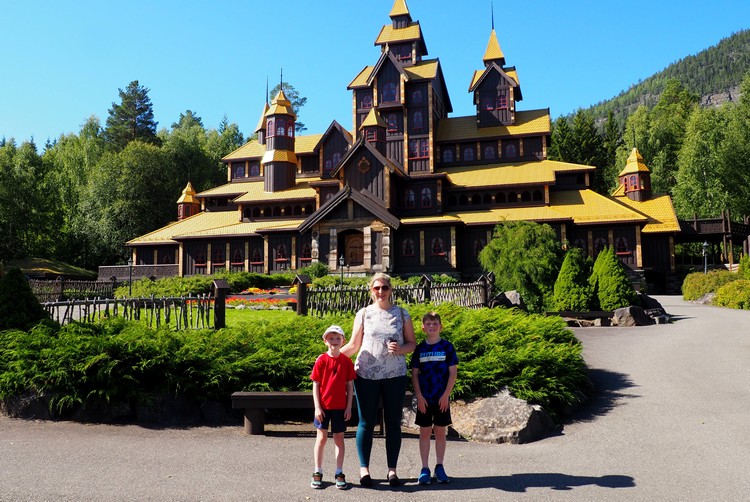 Hunderfossen Familiepark in Hafjell, Lillehammer amusement park, Norway road trip wit kids