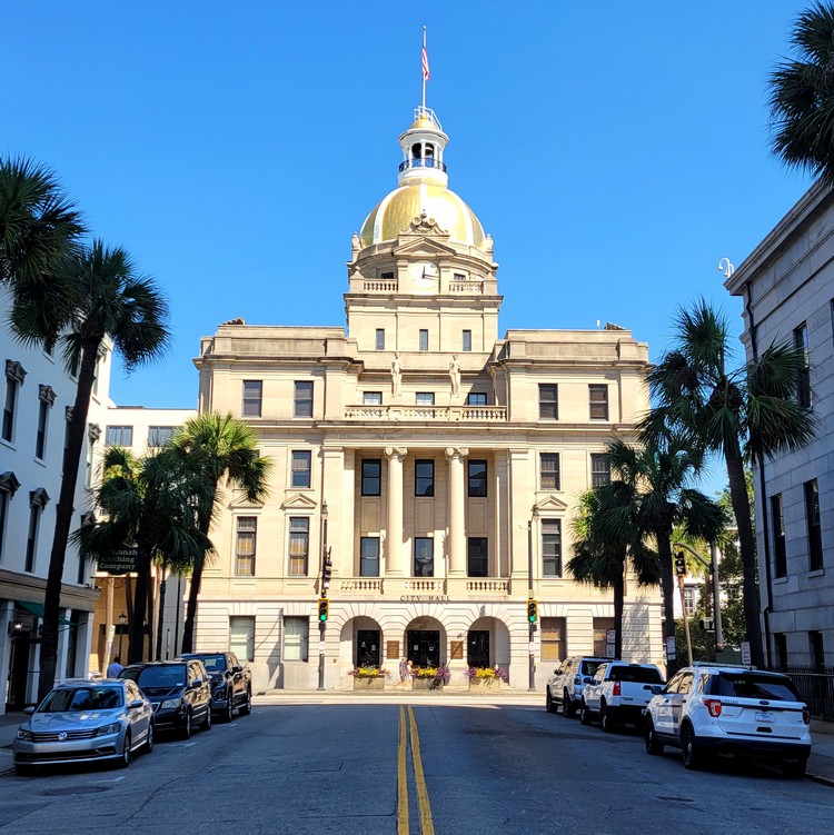 Savannah City Hall building with gold dome, located in Savannah's Historic District, things to do in Savannah