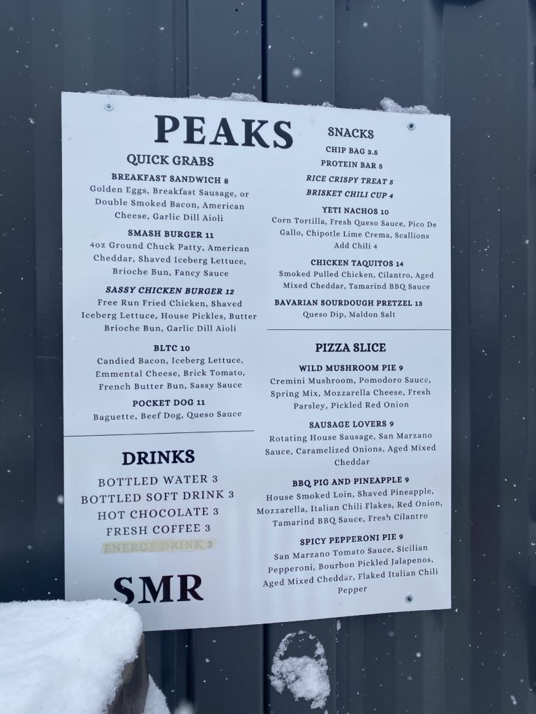 Peaks restaurant at Sasquatch Mountain Resort