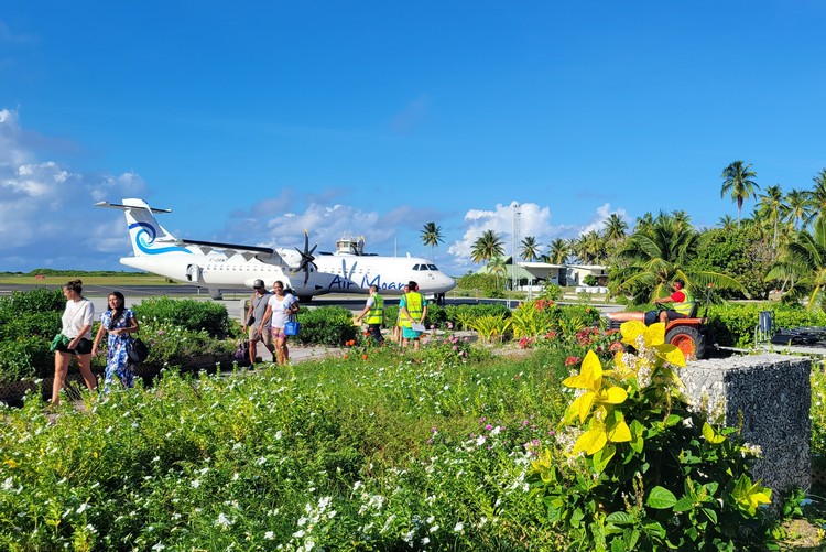Air Moana plane at Bora Bora airport, cost to travel to Bora Bora with kids