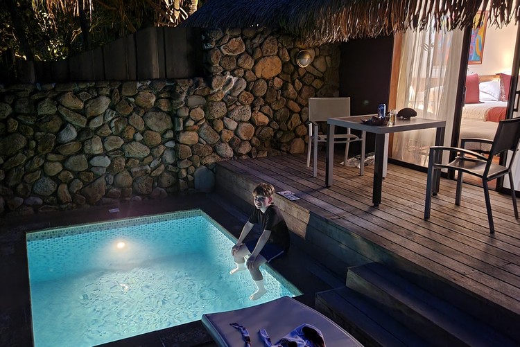 private pool in the garden bungalow at Manava Beach Resort Moorea