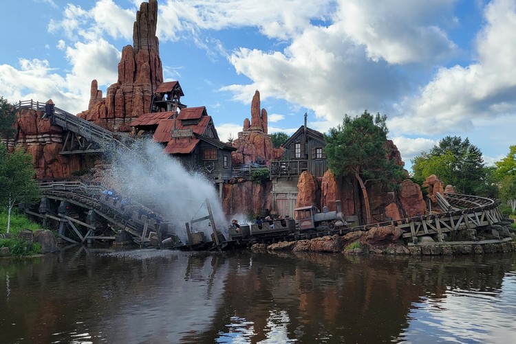 Big Thunder Mountain Railroad at Disneyland Paris