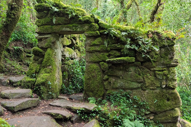 Ruta da Pedra e da Auga (The Route of Stone and Water), Camino Portuguese Spiritual Variant section after Armenteira Monastery