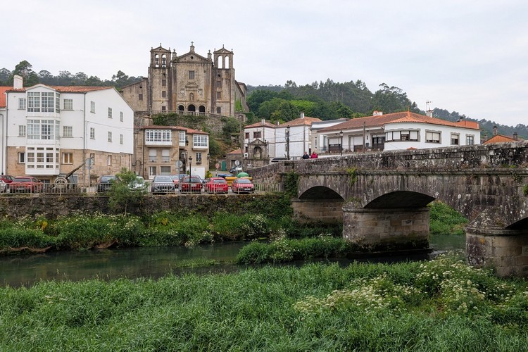 Convento do Carmen and Bridge of Saint James in Padron, Spain
